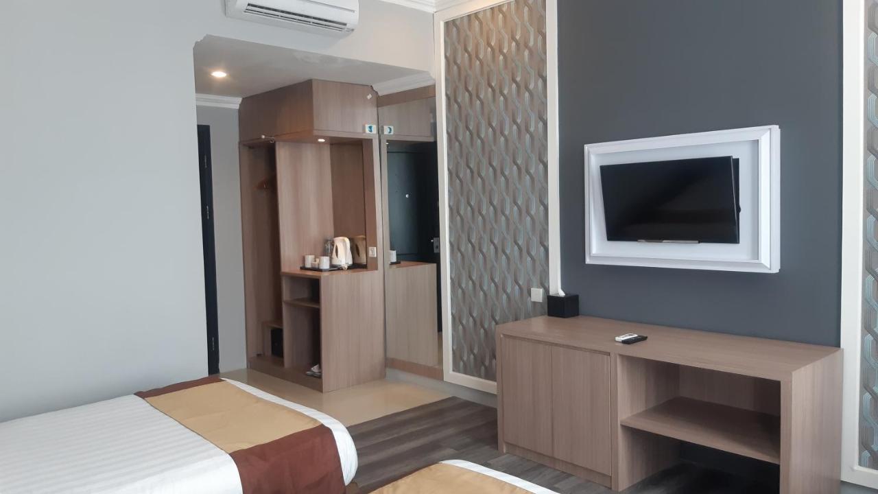 Luminor Hotel Palembang By Wh Free Massage 10 Minutes Kültér fotó