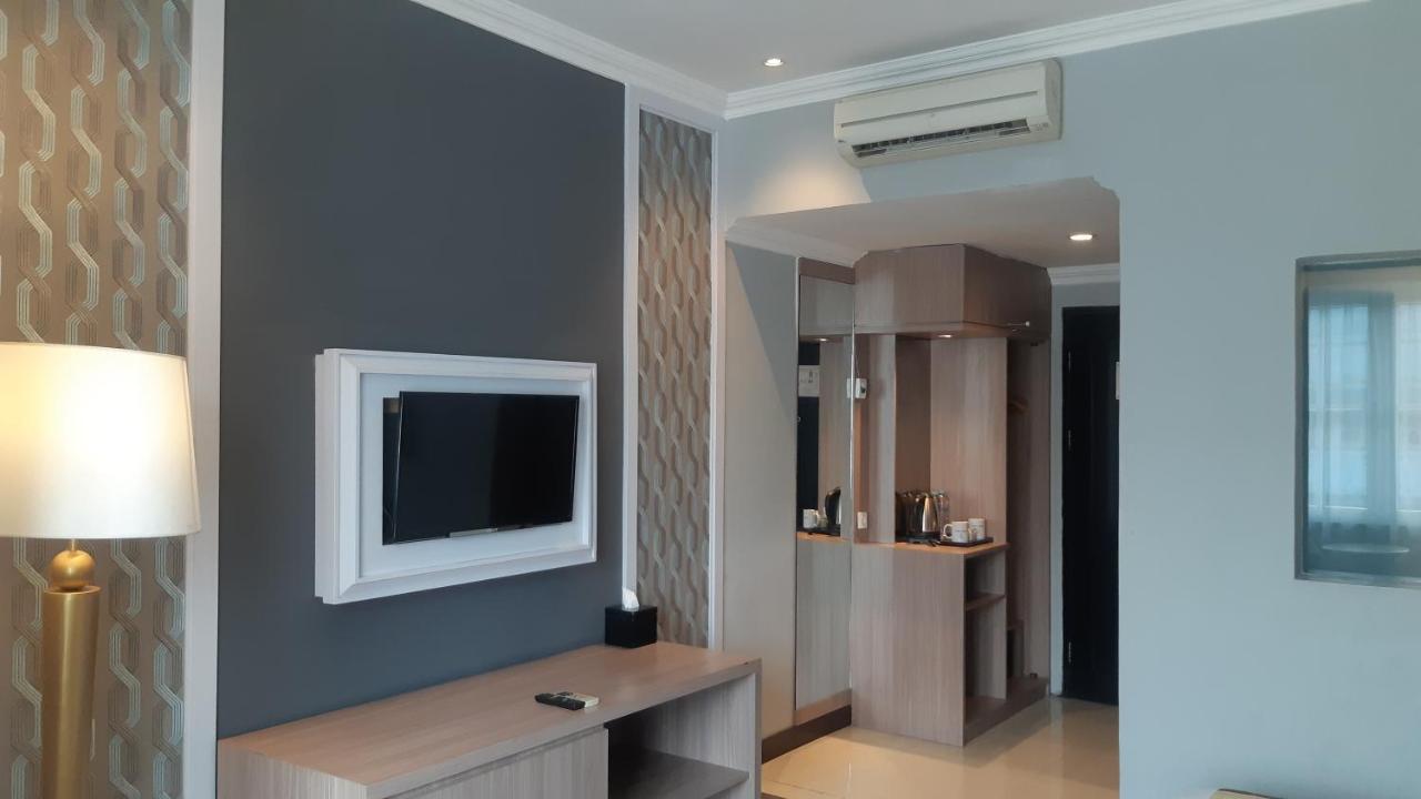 Luminor Hotel Palembang By Wh Free Massage 10 Minutes Kültér fotó